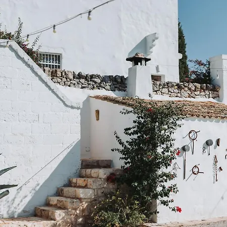 Masseria Le Cerase *